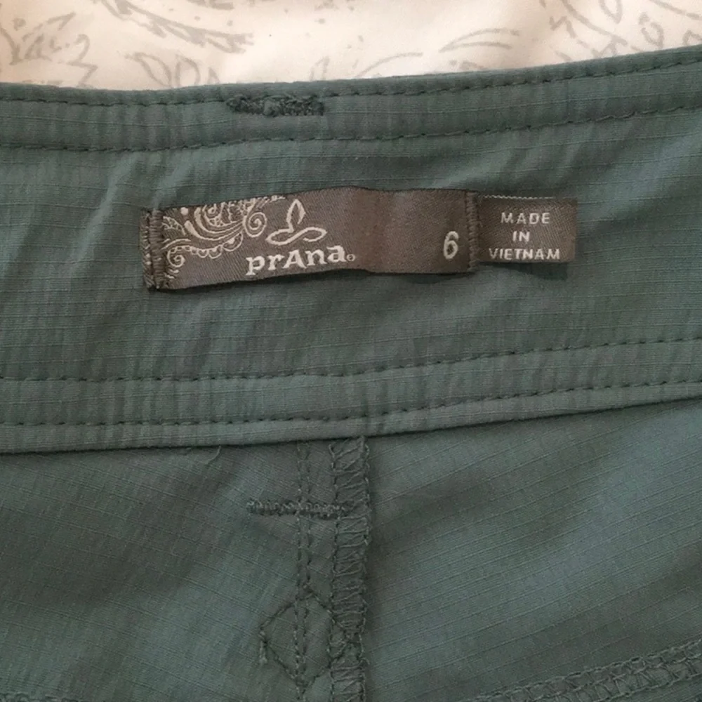 Prana Ravenna Knickers NWOT - dark teal green - size 6 - Picture 2 of 12